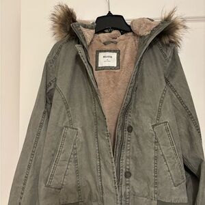 Hollister Women's Olive Utility Jacket with Faux Fur Trim